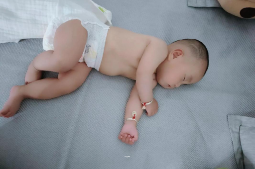 嘉鱼宝宝过敏了该如何处理